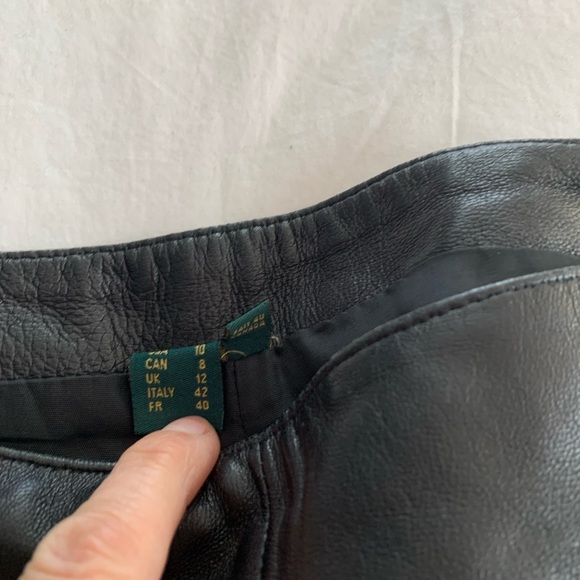 Danier 💯 % leather pants : like new, high waist size 8 - Picture 3 of 4